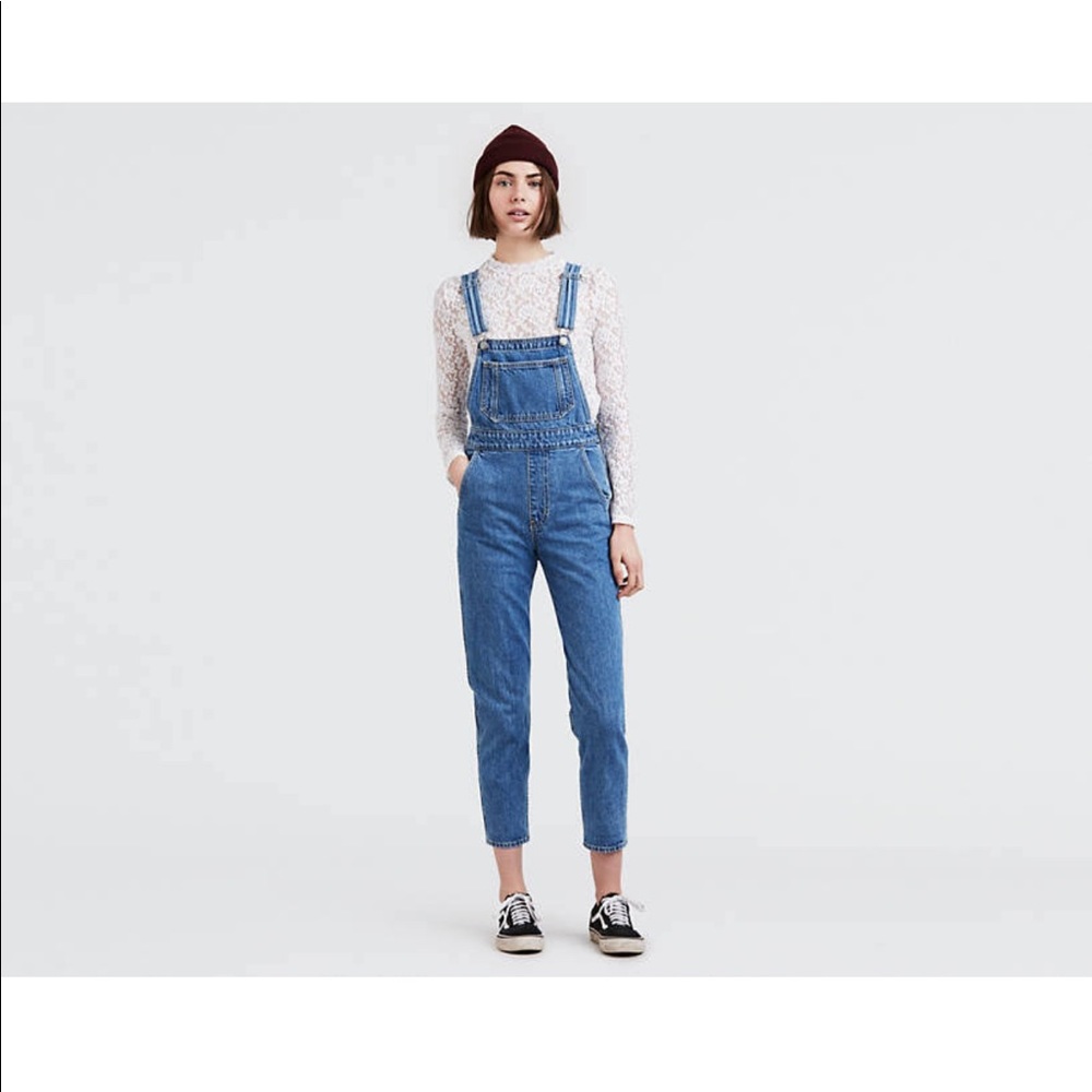 Levi’s Mom Overalls